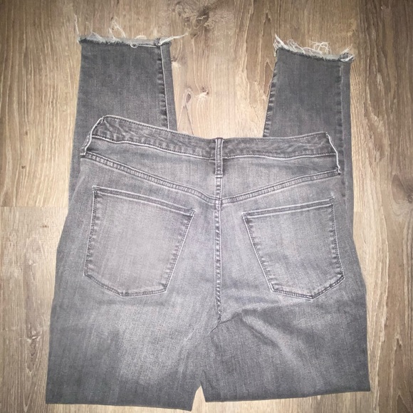 Universal Threads High rise skinny gray jeans size 10/30 regular - Picture 5 of 10